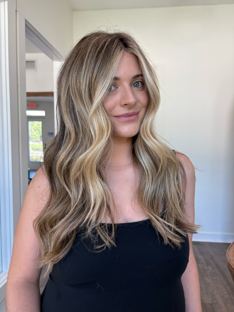 Arriah- Partial Highlight + Haircut