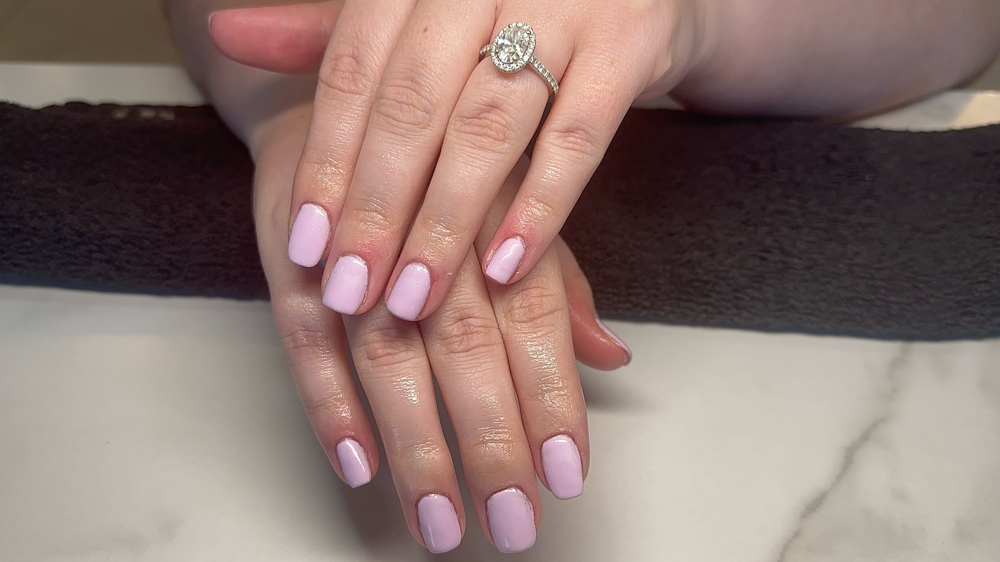Reular Polish Manicure