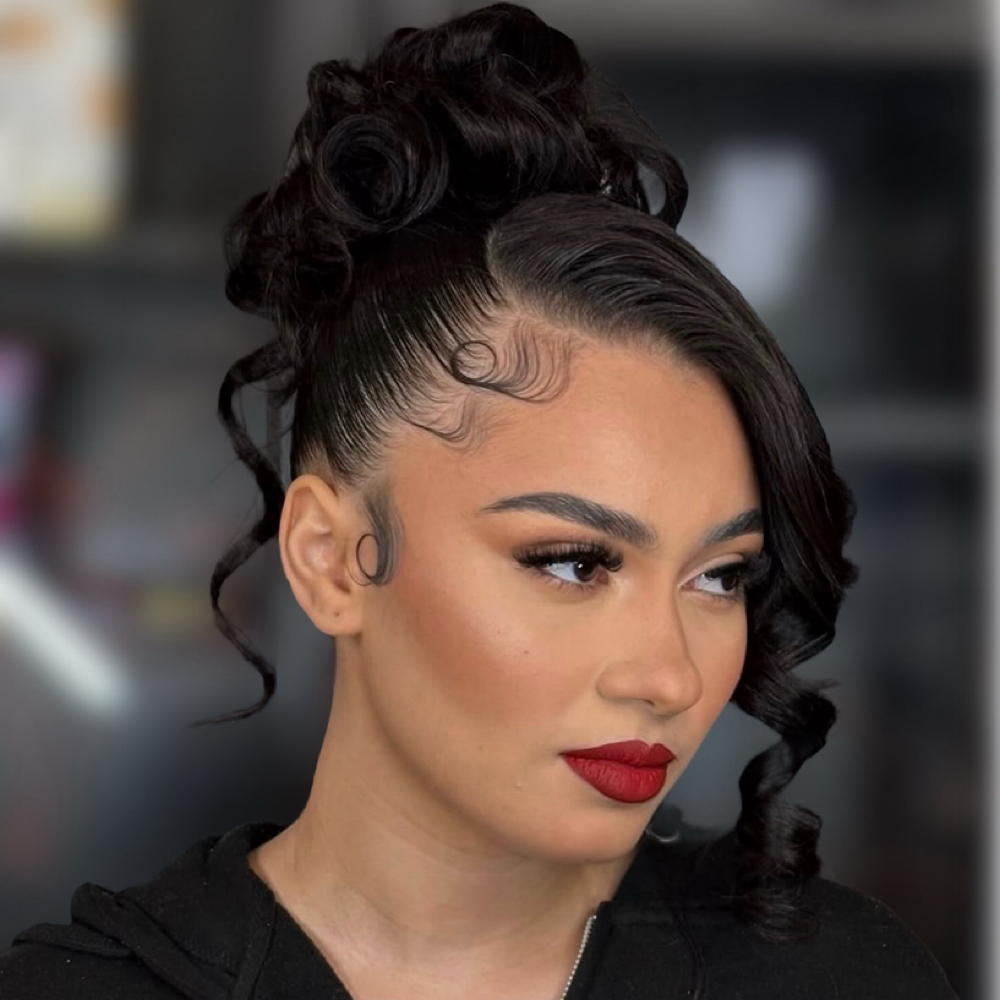 HMUA  Package W/  Travel 🩷 at Amillie Starr HMUA⭐️ in Lawrence, MA
