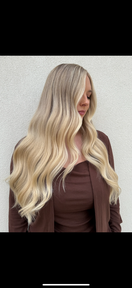 The Signature Blonding Package