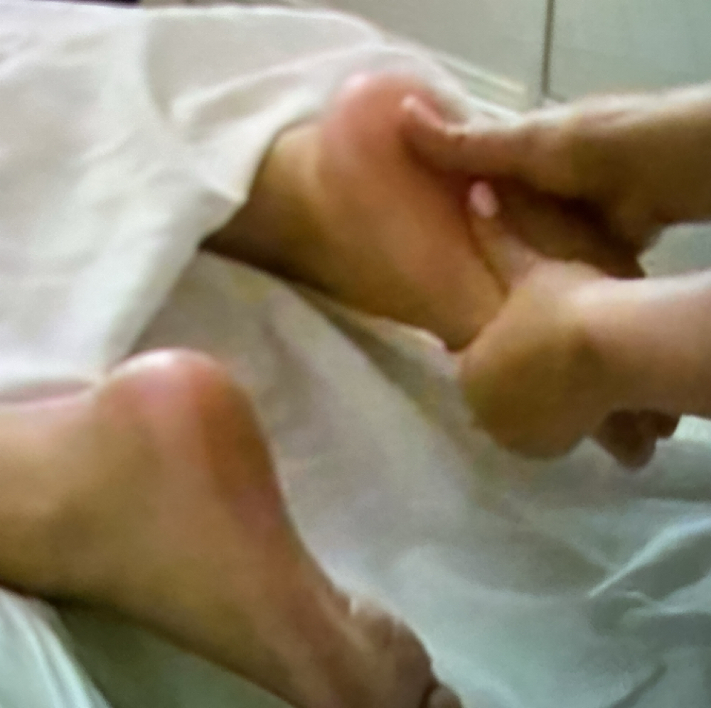30 Mins Foot Massage at Valencia Muscular Therapy in San Antonio, TX