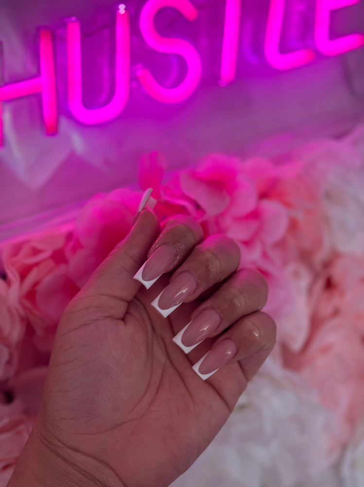 French Tips On Nails