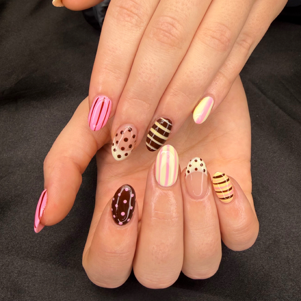 Short Full Set at Lillian Barnes in Connersville, IN