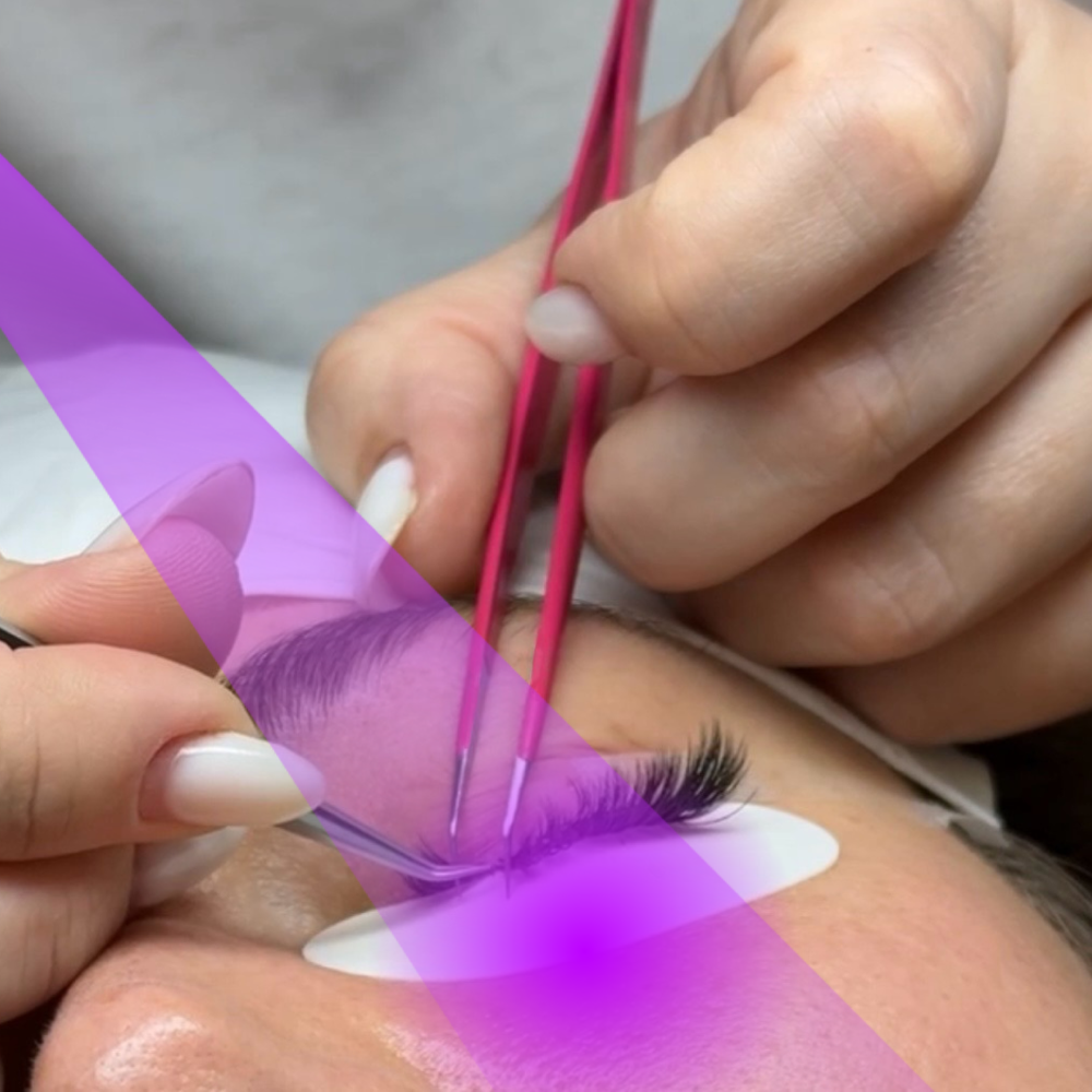 UV Lashes at OOHMYLASH Studio in Brooklyn, NY