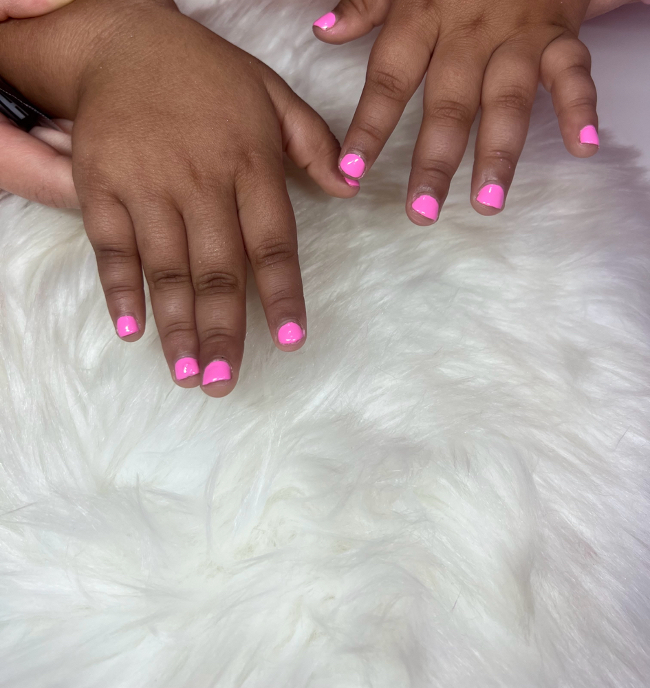 Mini Me Mani