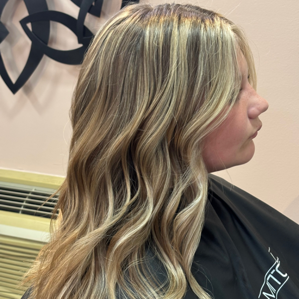 Full Highlight at Hair with Saddie in Ohio, OH