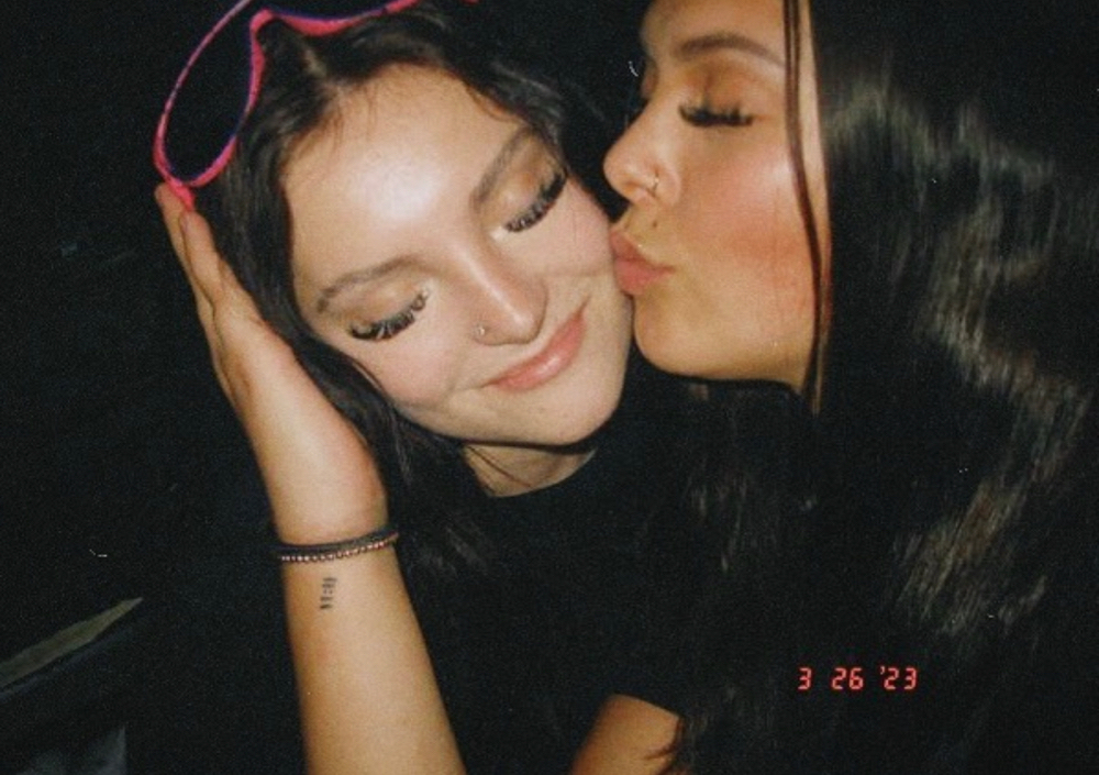 ME AND MY BESTIE