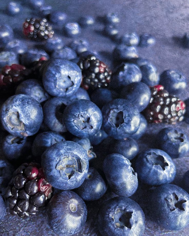 Blueberry Detox Firming Facial