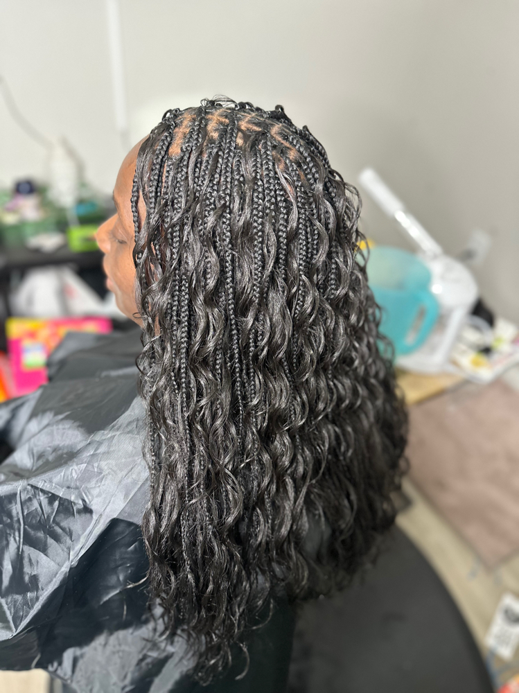 Boho Knotless With Sew In Middle
