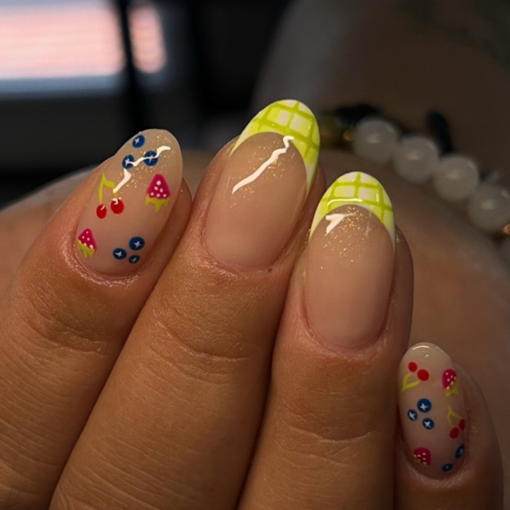 STRUCTURE GEL REFILL at Edgy Nails 512 in Buda, TX
