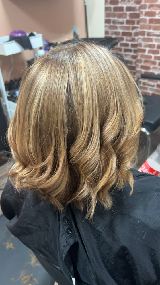 Full Highlights at Velvet Crown salon in Memphis, TN