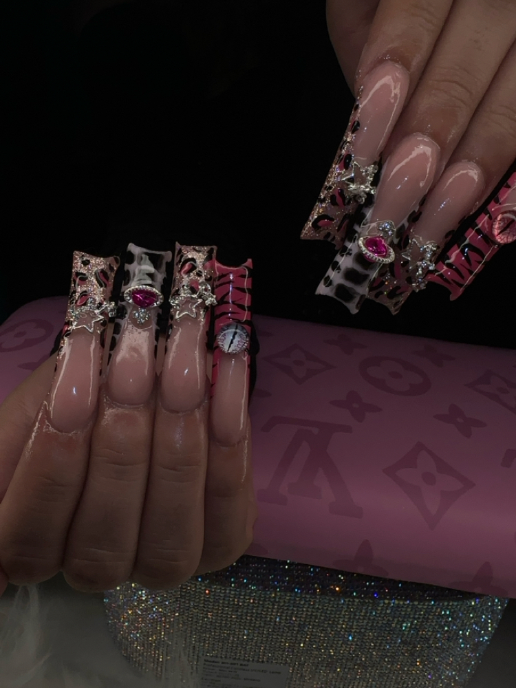 XXL nails
