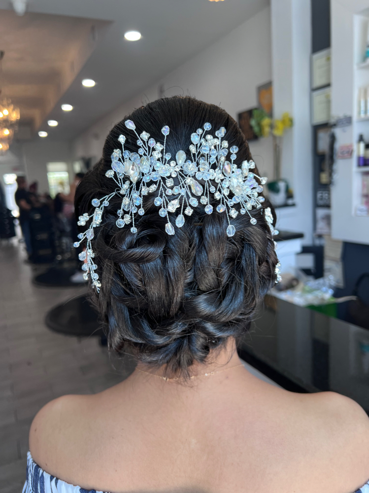 Hair Style Updo