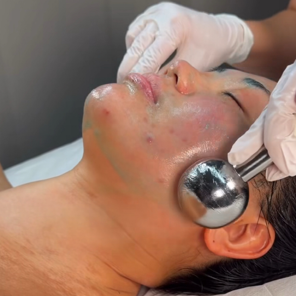 Cold Globe Therapy at Bre’s Blended Beauty LLC in Fort Worth, TX