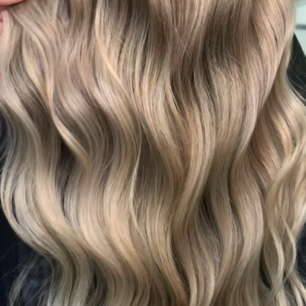 Partial Highlight GN at Bombshell Beauty Salon in Redmond, OR