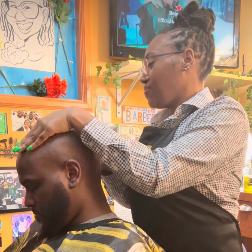 Scalp Manipulations (Head Massage) at Smiley tha Female Barber in Cincinnati, OH