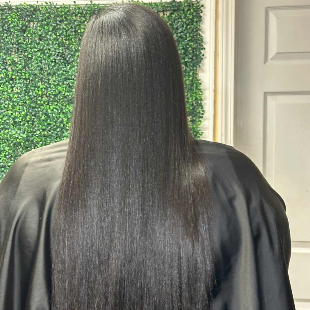 Shampoo/ Blow Out at D. Jackson Hair Aesthetics in Hattiesburg, MS