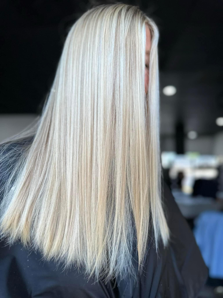 CUSTOM BLONDING