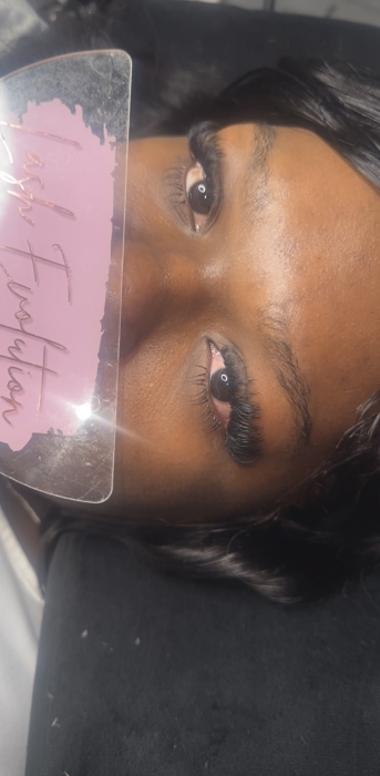 Wispy Cat Eye