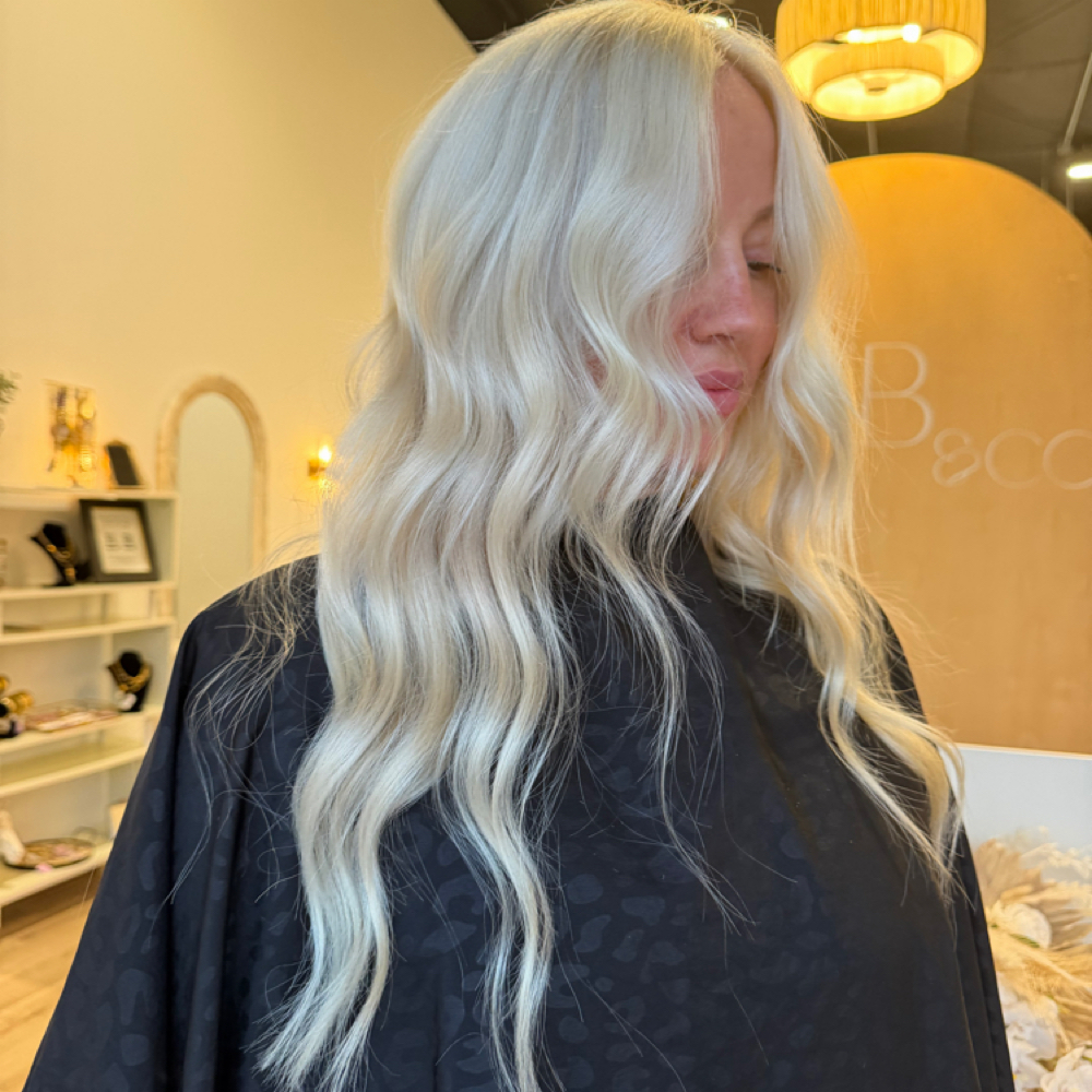 Full Highlight at HAIR BY TAYLOR B in Bryant, AR
