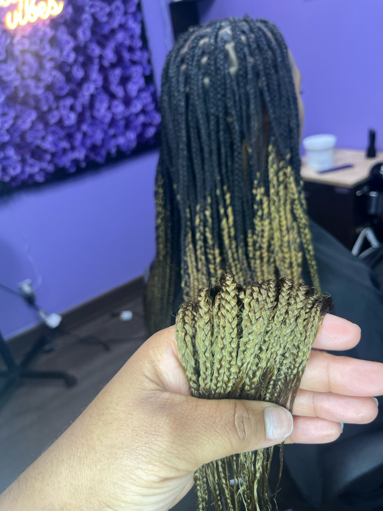 Smedium Custome Ombre Knotless