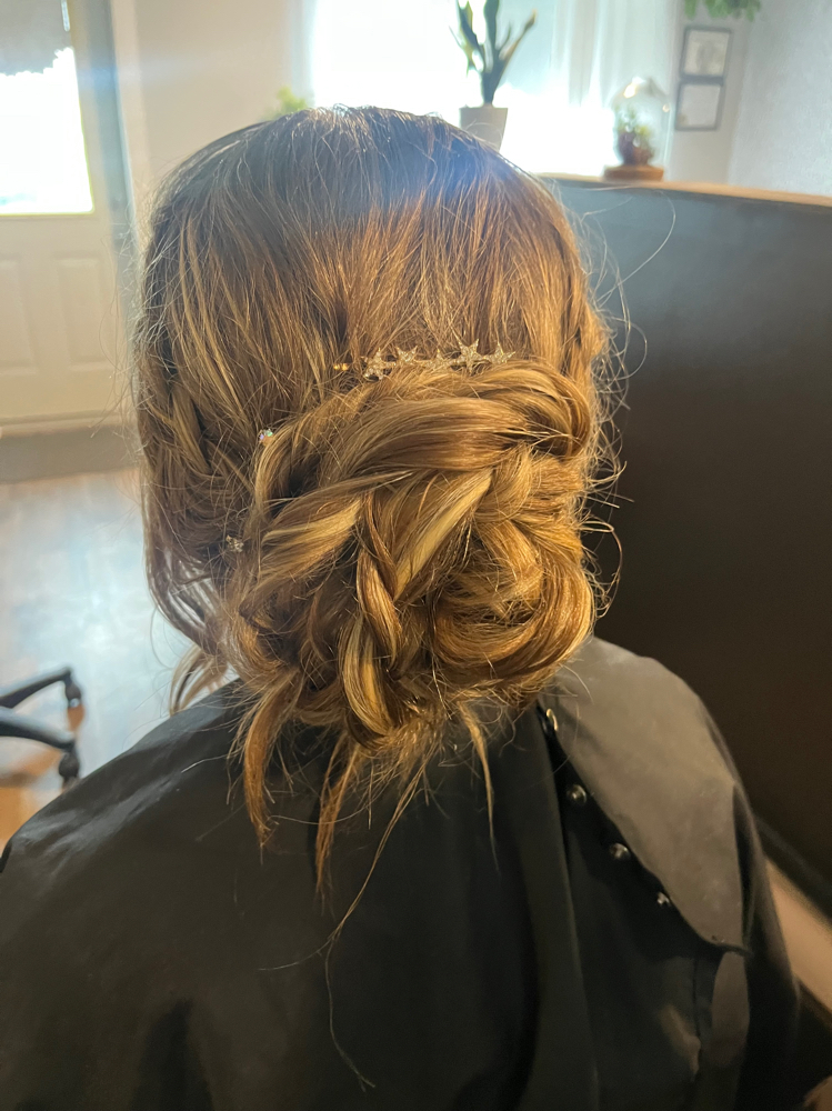 Updo / Style