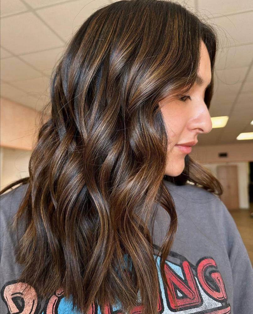 Shampoo & Style