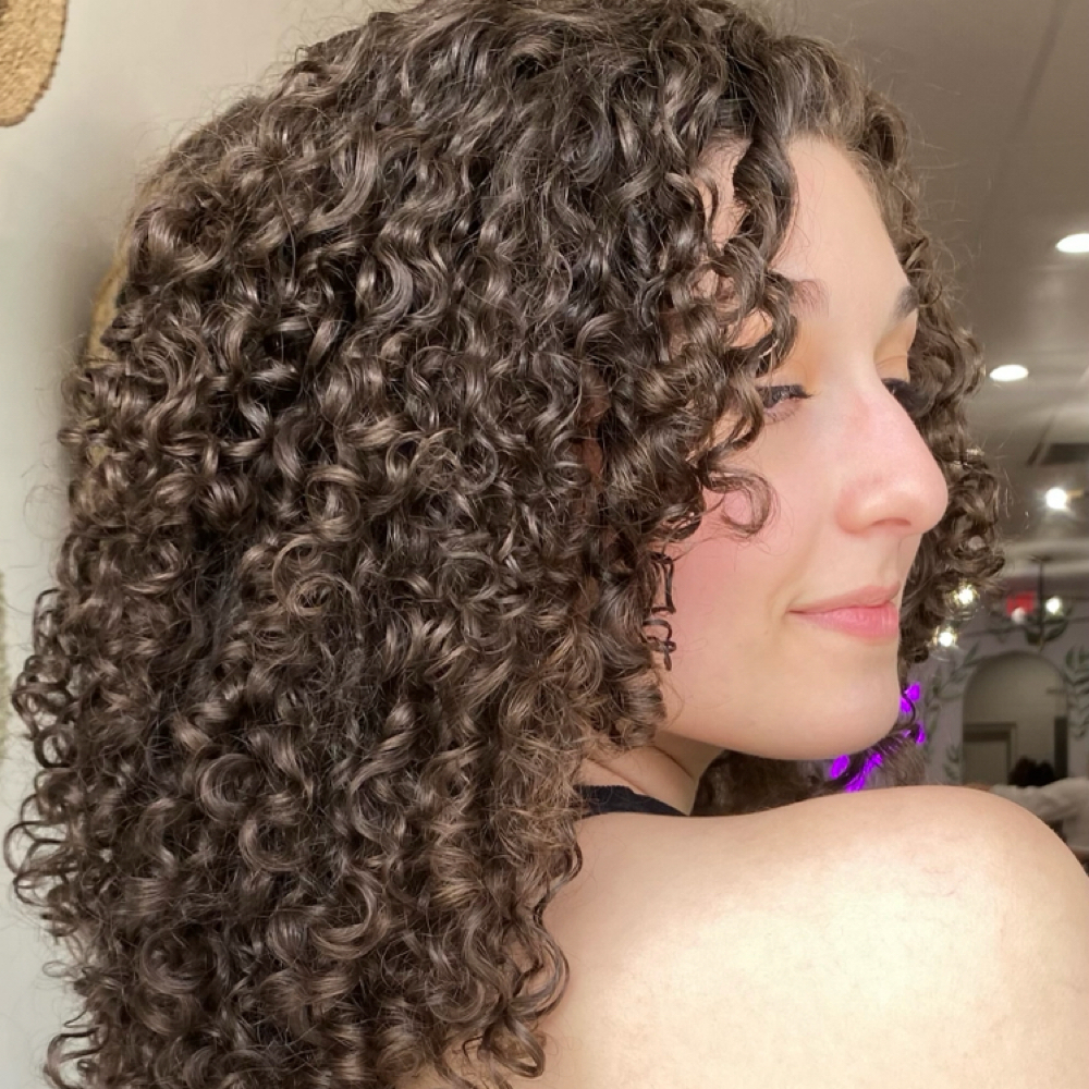 Rizo Cut (Returning Guest) at The Curl Casa in Chandler, AZ