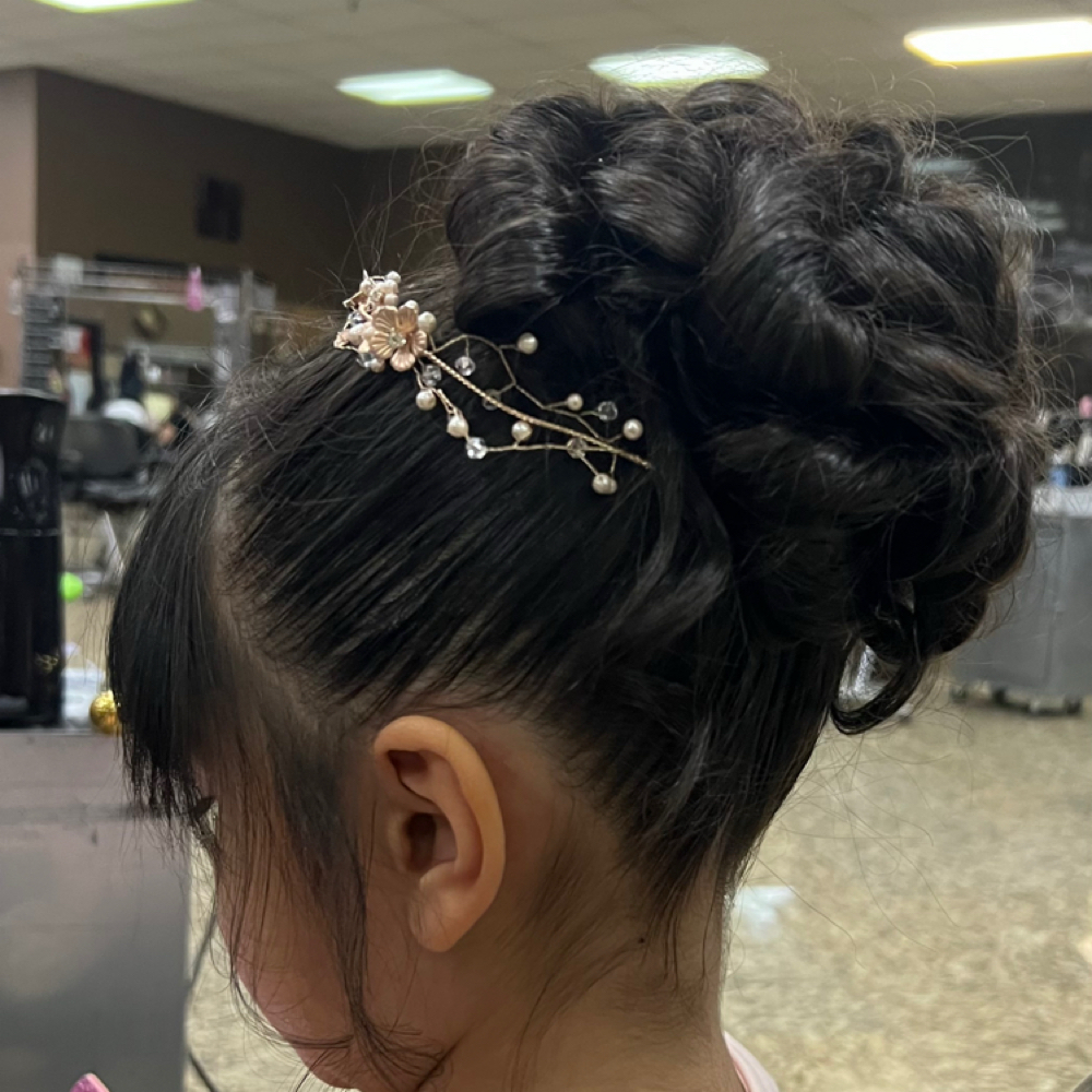 Event Hairstyle at Diamond Beauty in Roswell, NM