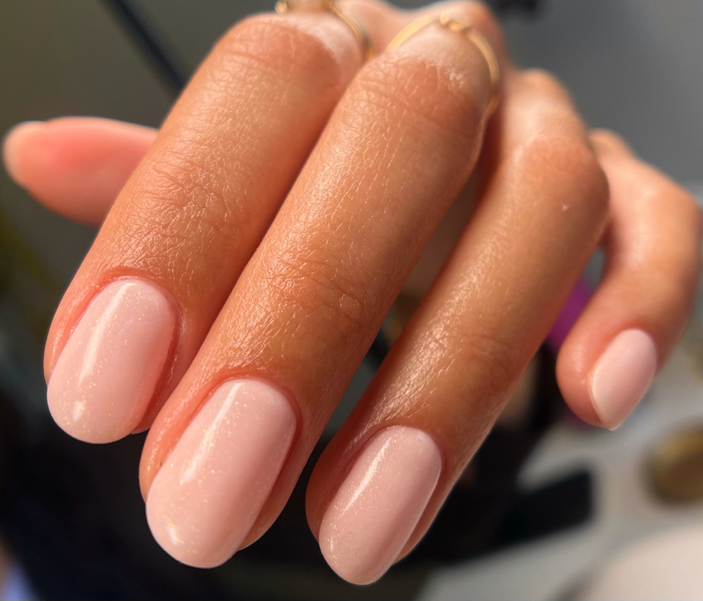 gel polish manicure