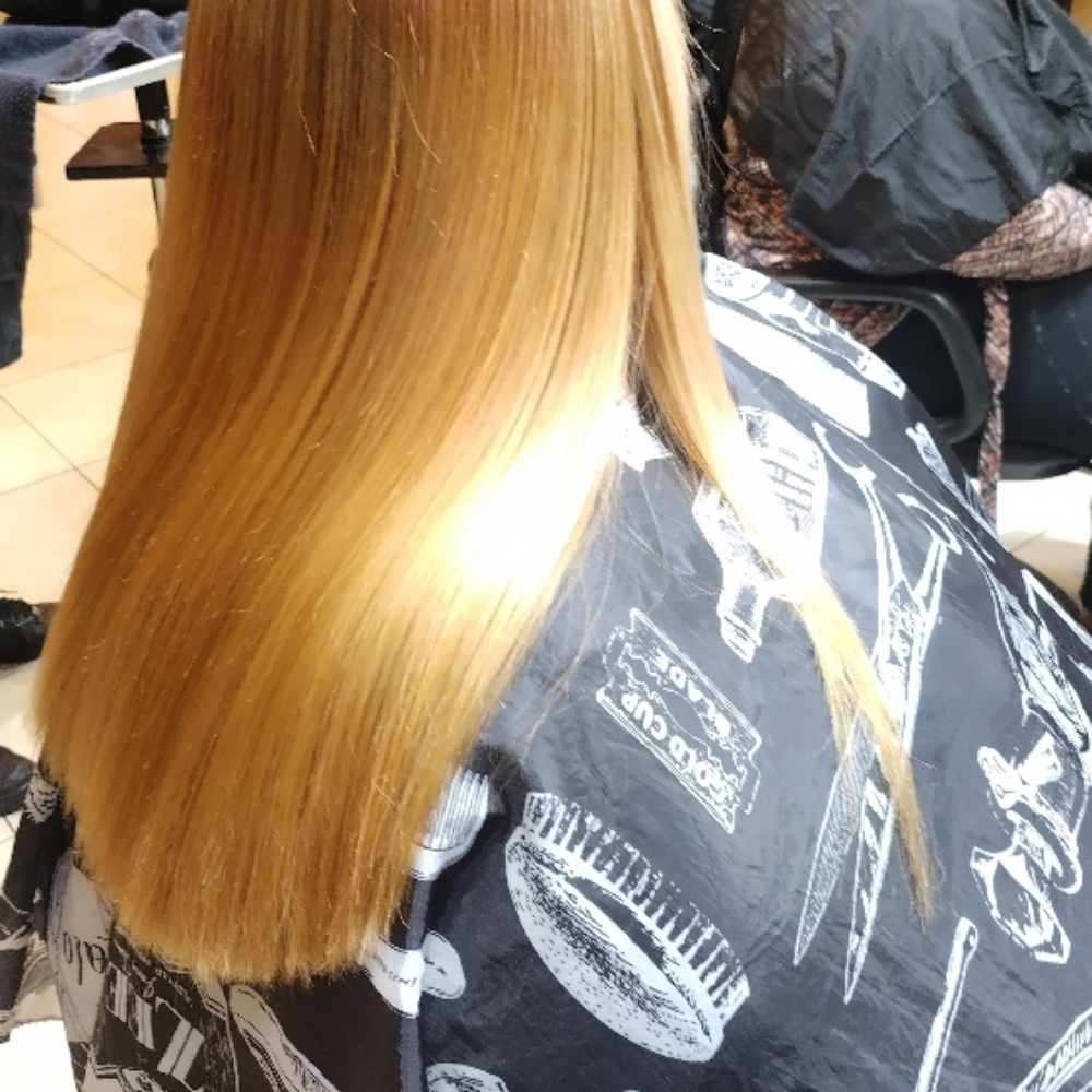 Dry Haircut at Elegant Disclosure Hair Studio in Blaine, MN