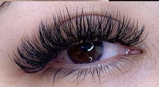 Volume Lash Extensions