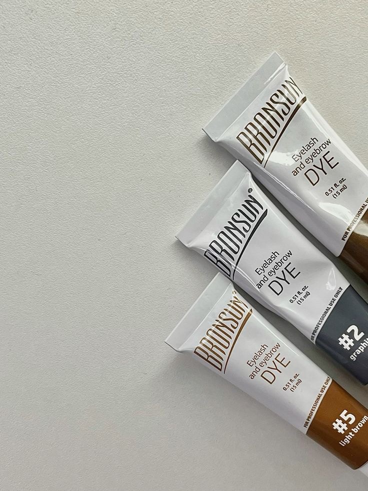 Brow Shaping & Tint
