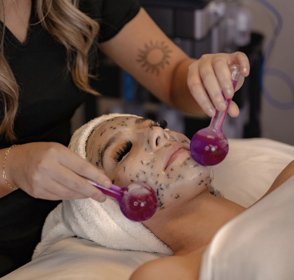 Ice Globe Facial