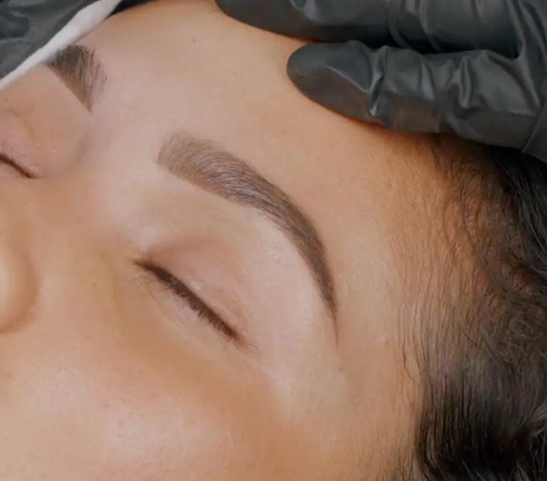 Brow Tint And Wax Combo