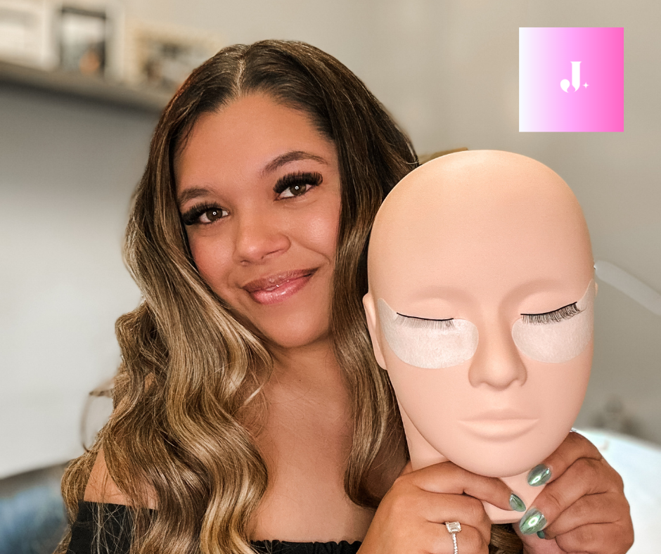 Eyelash extension training workshop