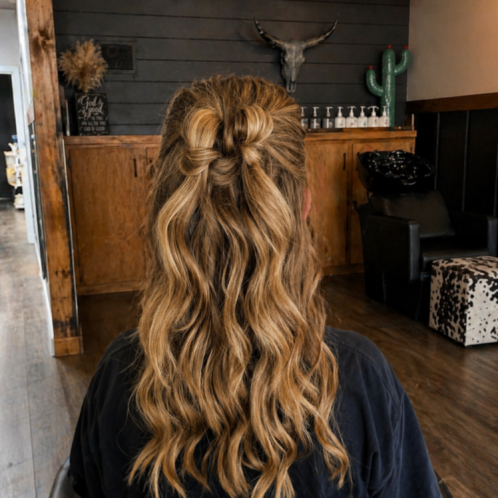 Bridesmaids Styling at Define&Shine With Sarah in Sterling, IL