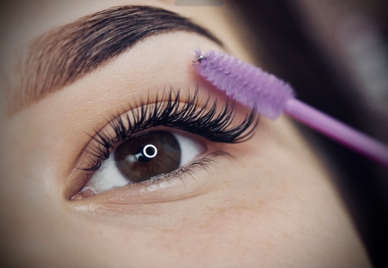 Eyelash Extentions