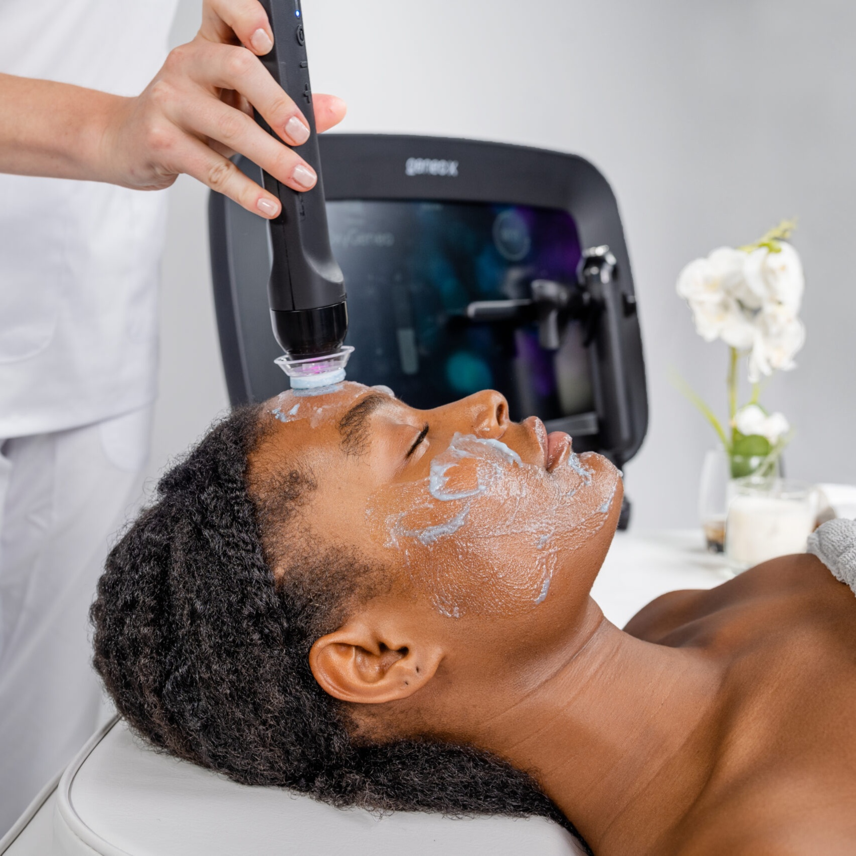 #1 seller Oxygen Glo 2 Facial at Milan Salon Spa in El Paso, TX