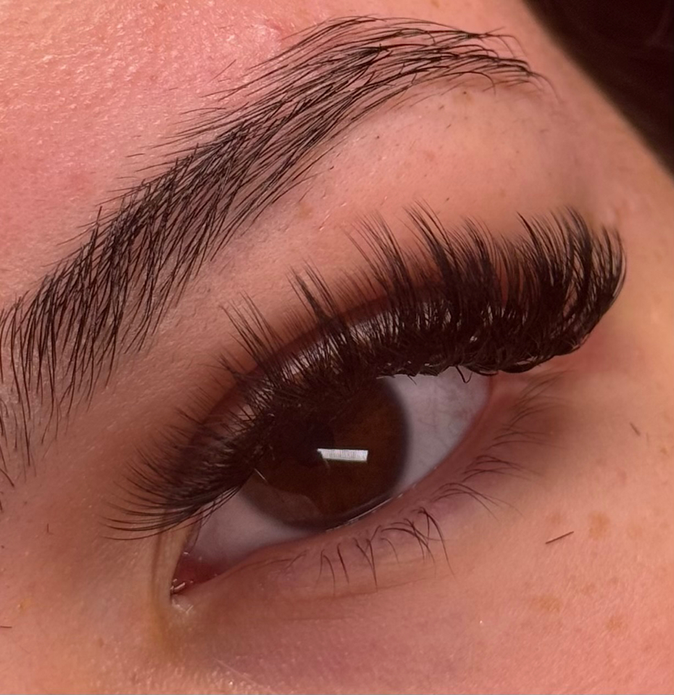 Wispy Hybrid Full Set