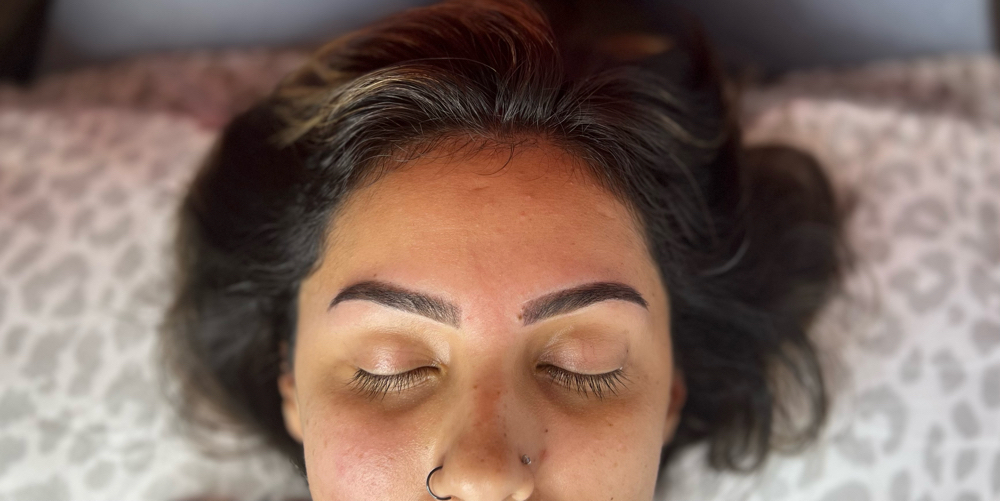 Eyebrow Wax & Tint
