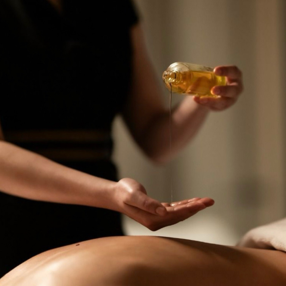 Aromatherapy Massage at The Faceologist in Columbus, OH