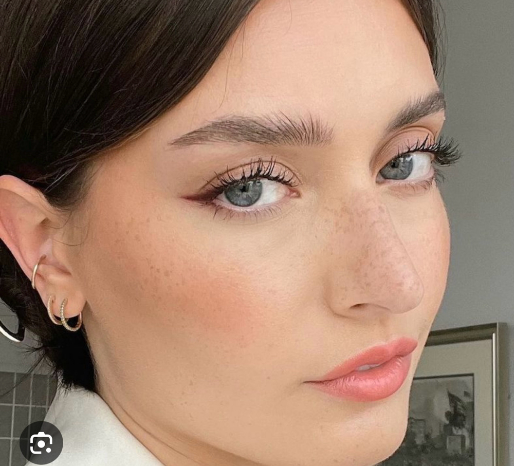 Soft Glam Make Up