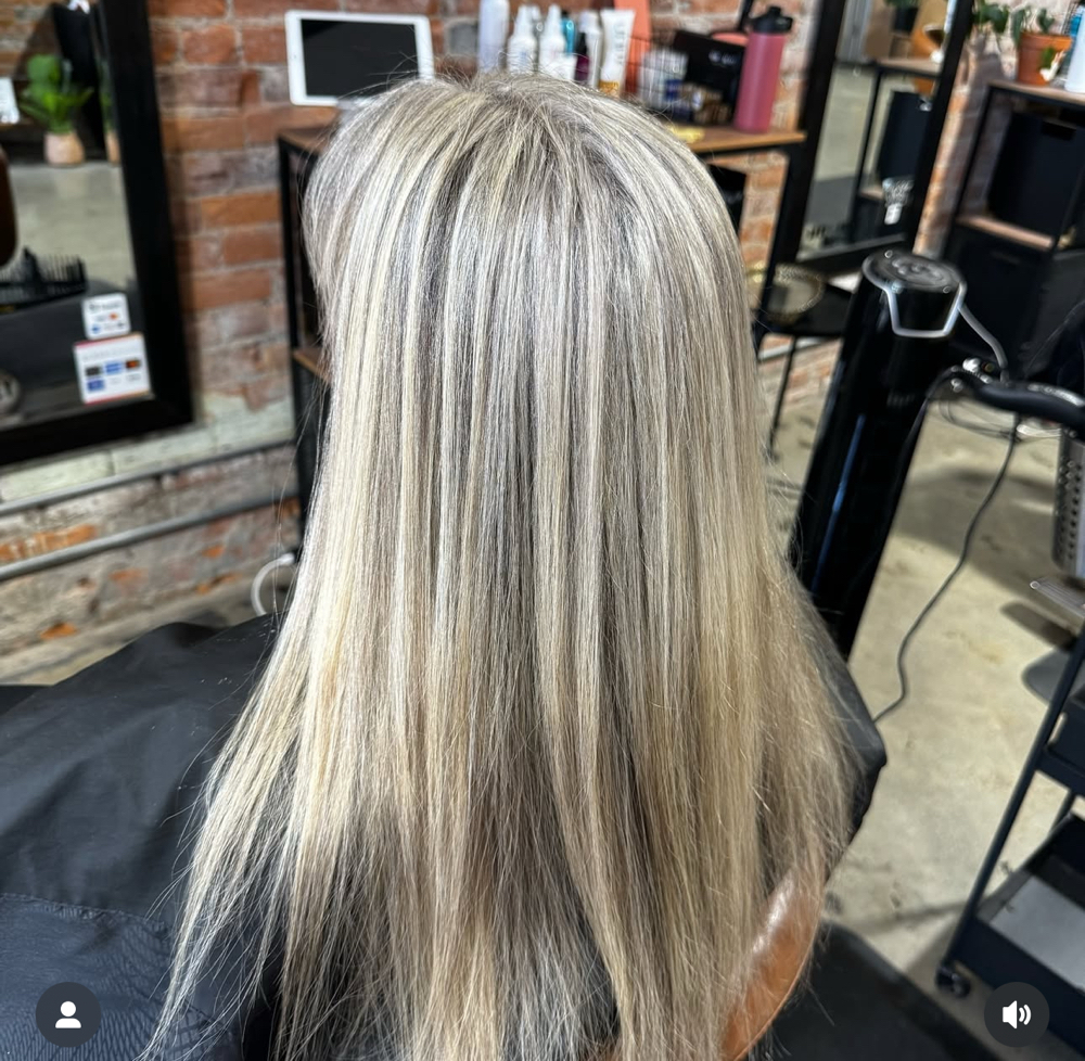 Partial Foil + Root Color