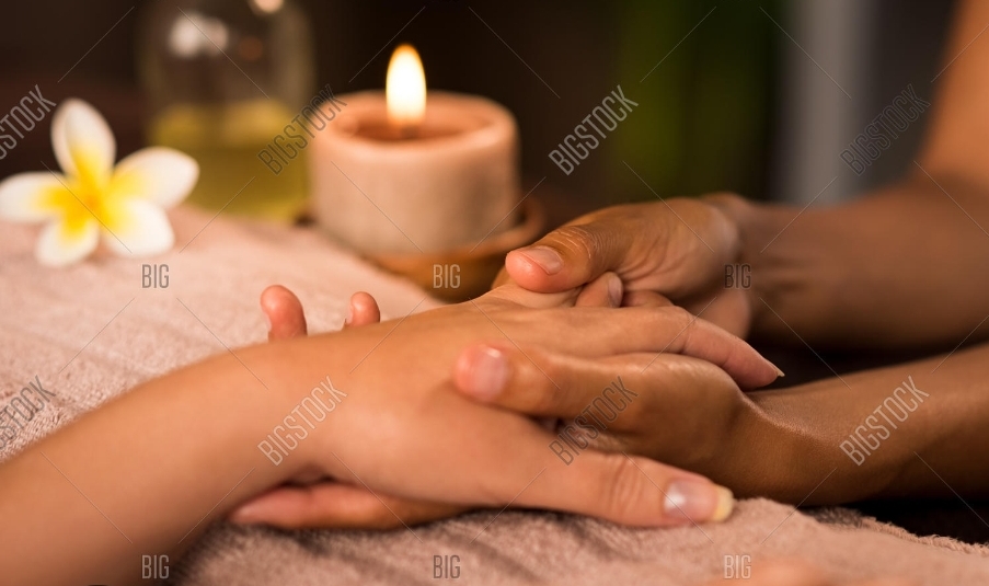 10 Min Hand Massage