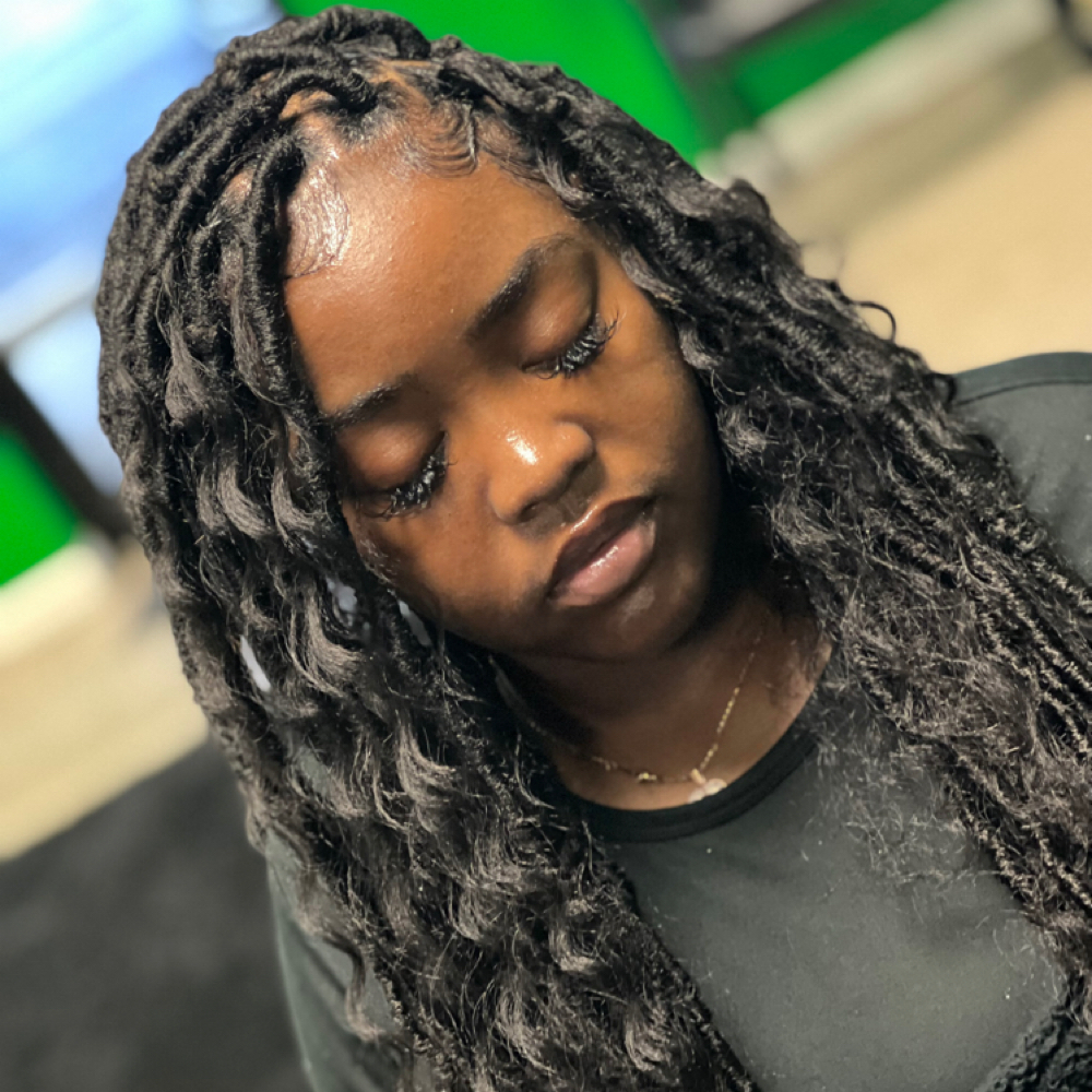 Soft Locs at Ohana’ Beauti Salon in Anderson, SC