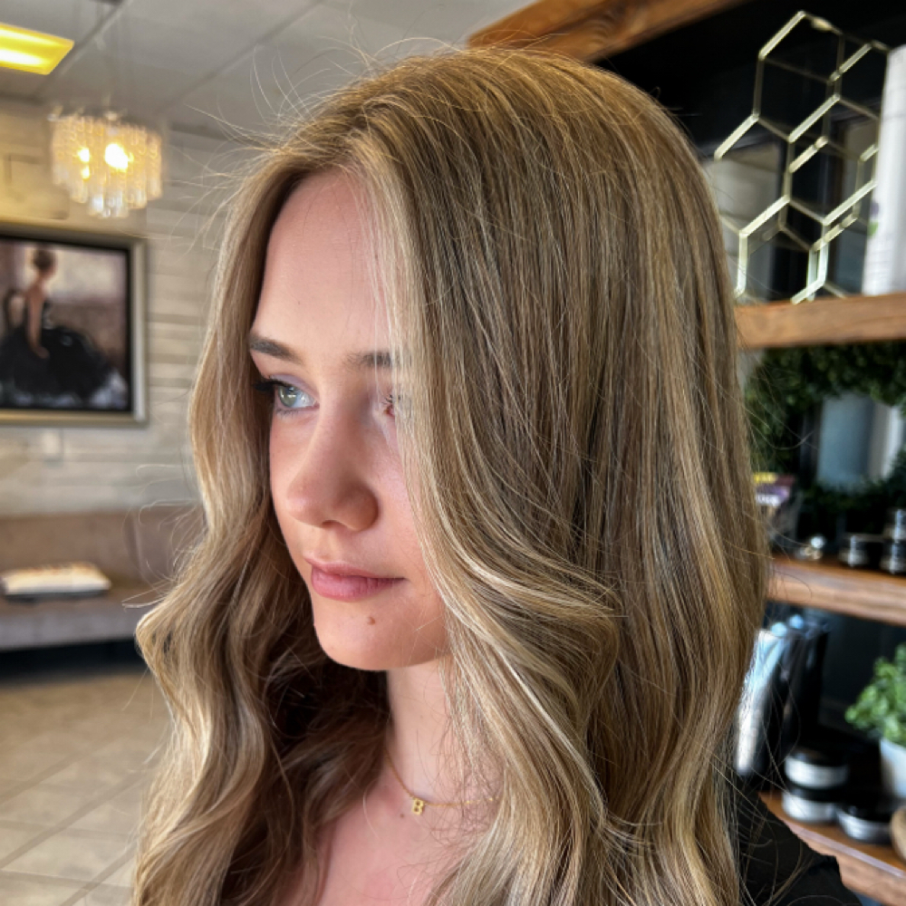 Face Frame Or Mini Highlight at Jayden.K.Hair in Pace, FL
