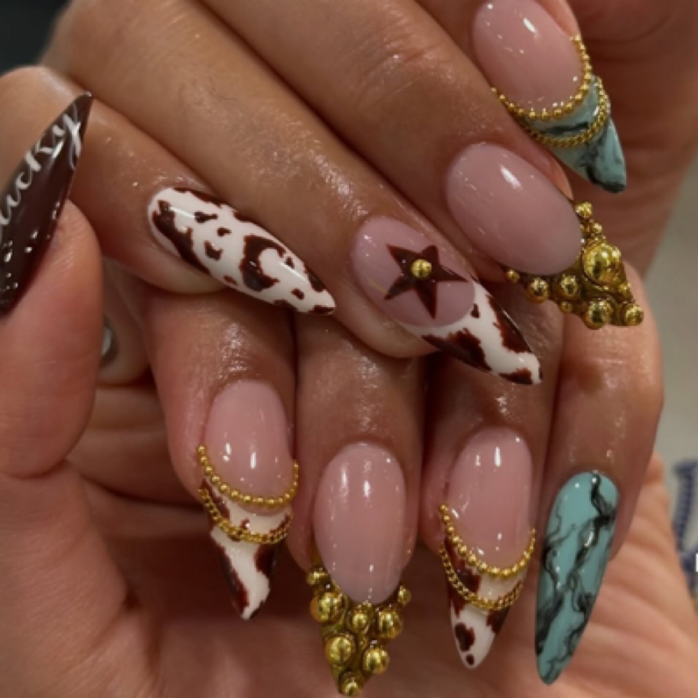 Full Set Long Nail at Plump Baddie in Springfield, OR