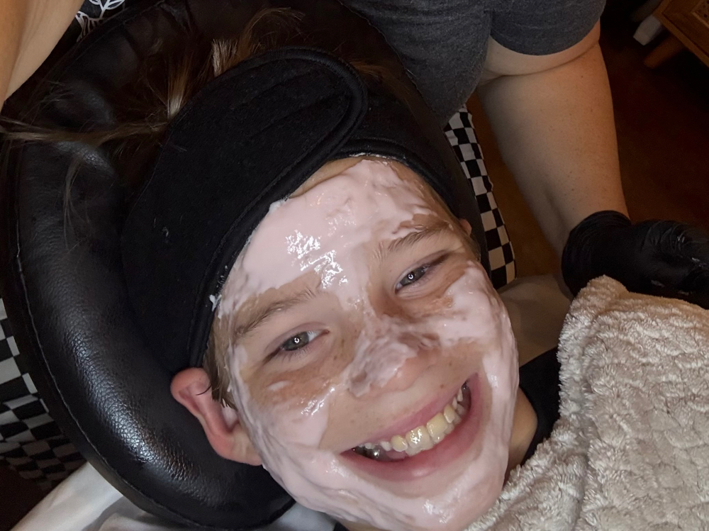 Preteen Facial (Ages 9-12)
