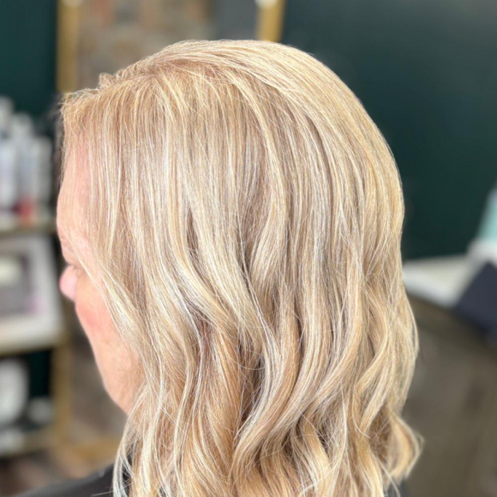 10 minute coverage at Shear Radiance in Hagerstown, MD